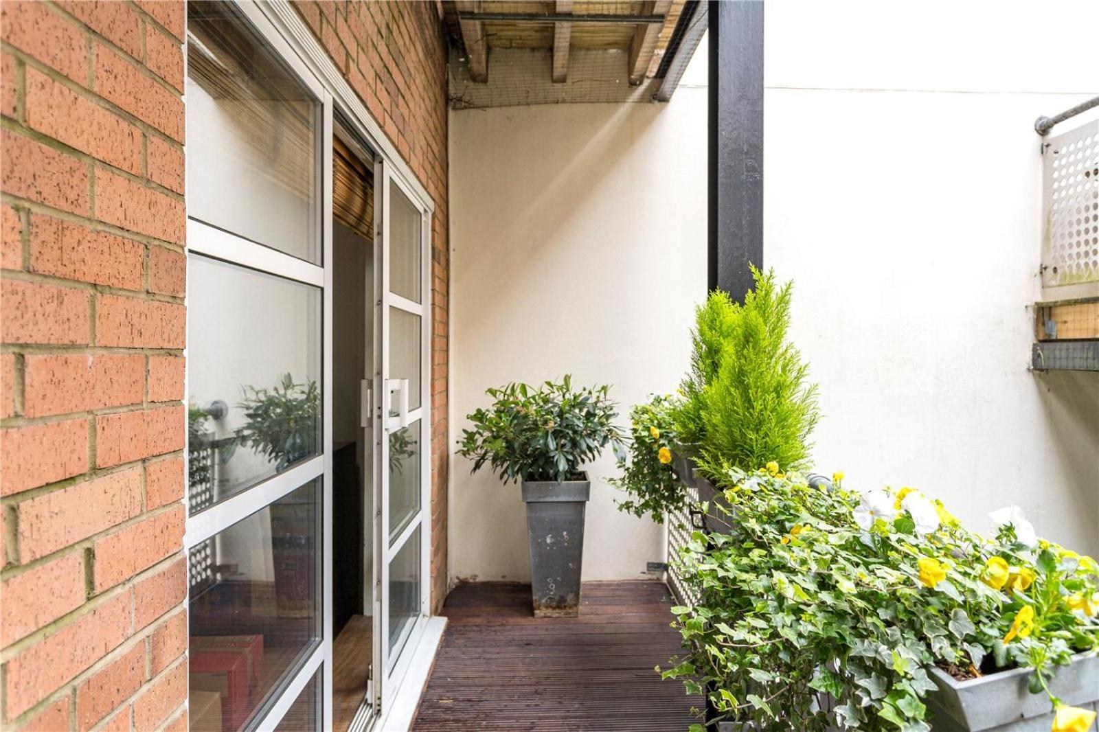 Chic 2 Bed Apartment Near Camden Market Free Wifi By City Stay Aparts London Kültér fotó